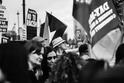 Marche des mouvements antifascistes à Londres en 2018. Photo de Janusz Kaliszczak.