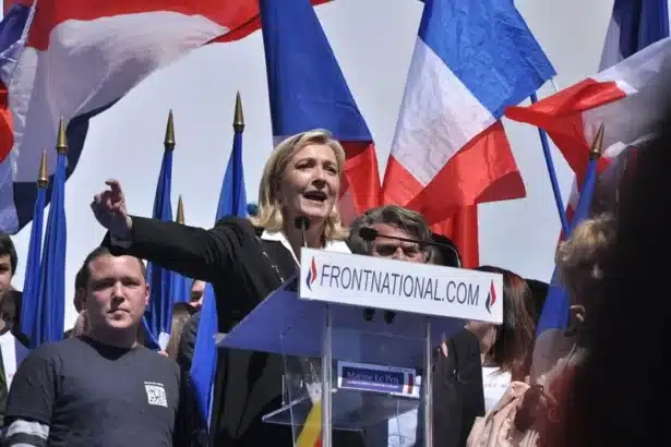 Le Rassemblement National souligne l'héritage chrétien comme central pour l'identité et les valeurs de la France. Photo de Blandine Le Cain.