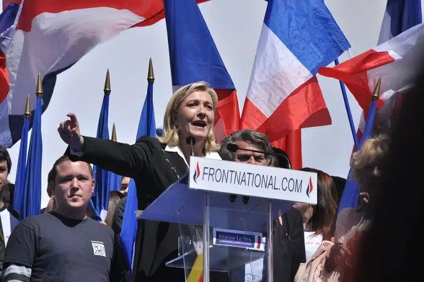 Le Rassemblement National souligne l'héritage chrétien comme central pour l'identité et les valeurs de la France. Photo de Blandine Le Cain.