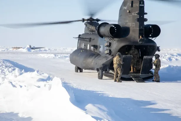 In the context of Greenland U.S. conflict, Arctic-capable forces participate in cold-weather training exercises focused on mobility and logistics. Photo by The National Guard (CC BY).