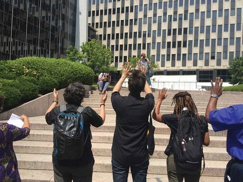 Sanctuary Jericho Walks around 26 Federal Plaza (location of USCIS offices). Source: Fieldwork, July 20, 2017.